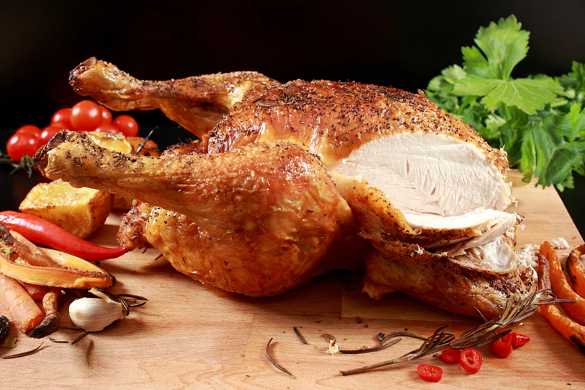 Carving Roast chicken