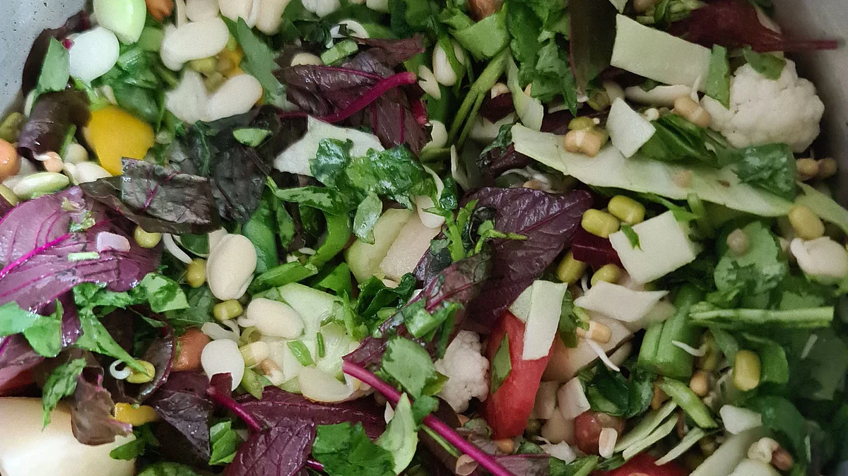 This wholesome vegetable delight can be savored with almost ay accompaniment.