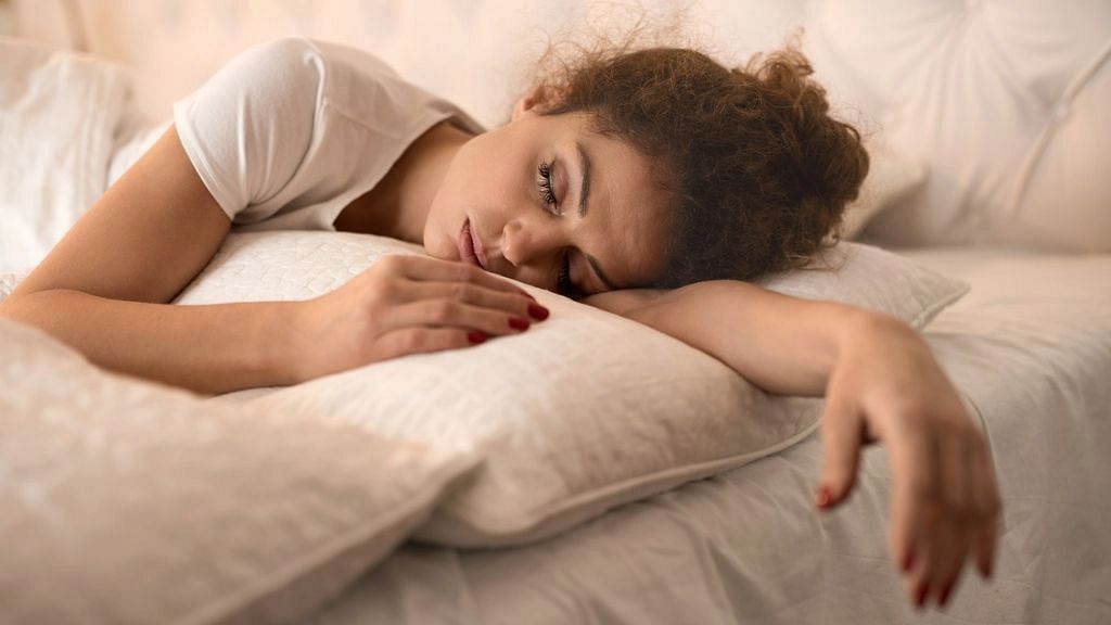 थकान, डिप्रेशन या इन्फेक्शन हो सकते हैं विटामिन D की कमी के लक्षण