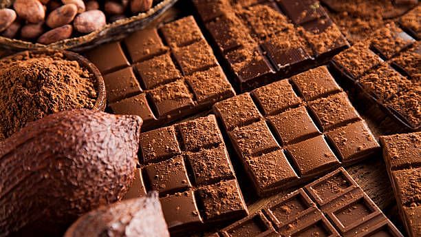 चॉकलेट से लेकर नट्स तक: मैग्नीशियम से भरपूर 10 खाद्य पदार्थ