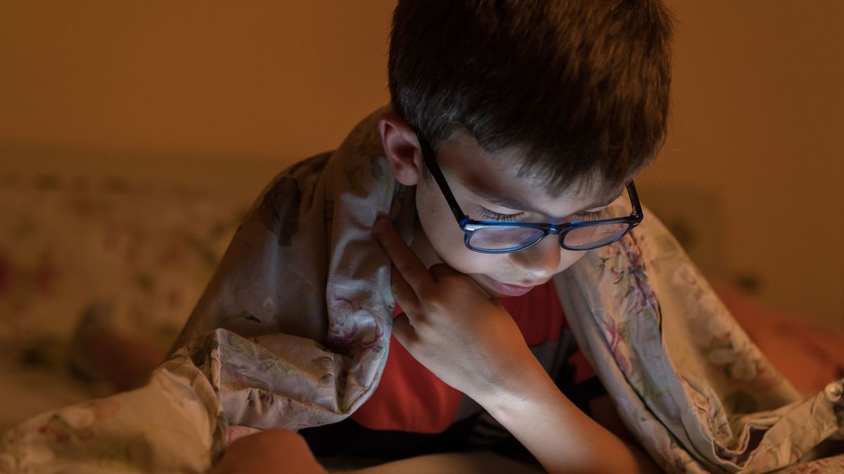 More Screen Time in the Pandemic Linked to Myopia in Kids: Study