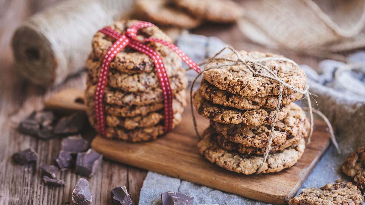 Get Into the Christmas Spirit With these Delicious Cookie Recipes 