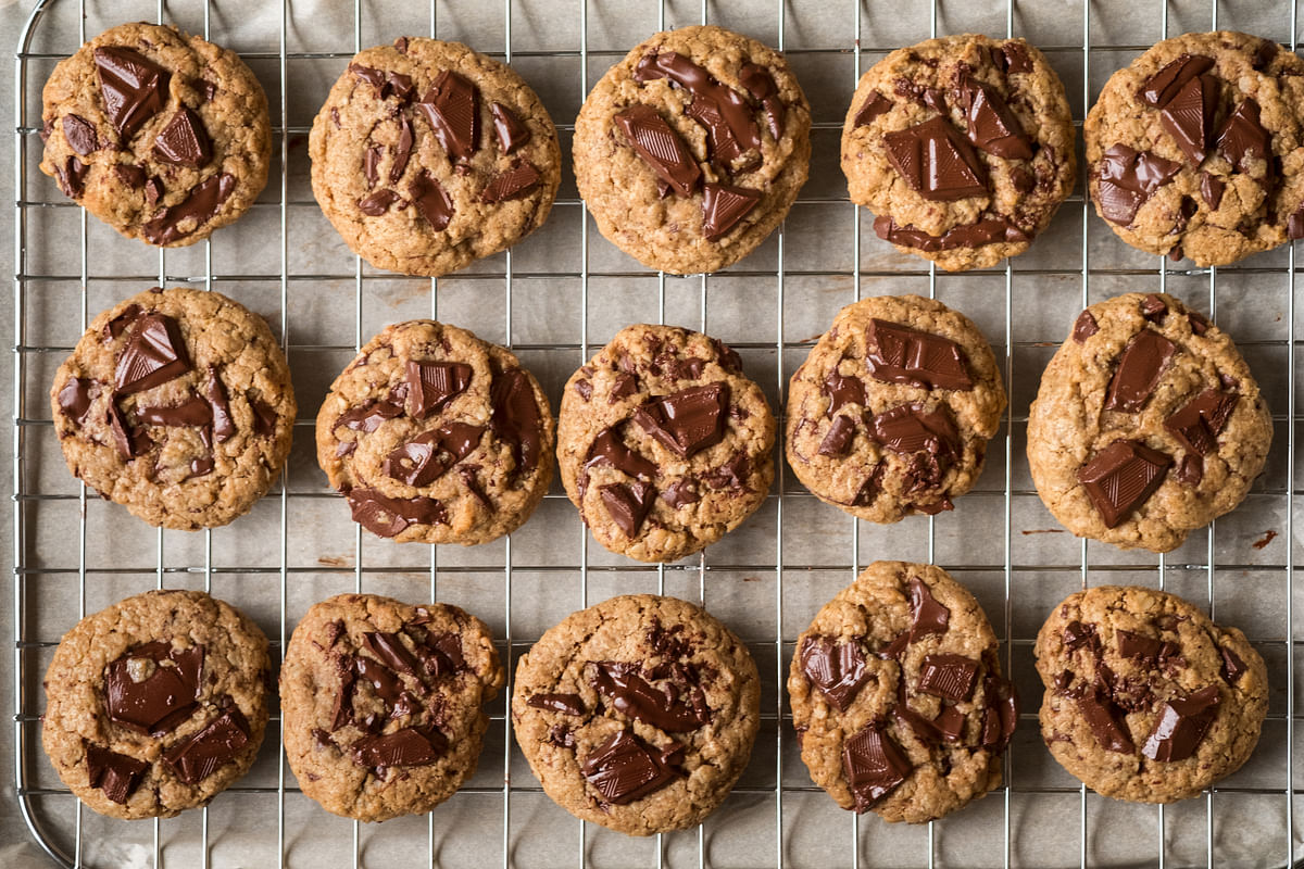 For the vegans among you, here are some awesome cookies recipes that you can try.