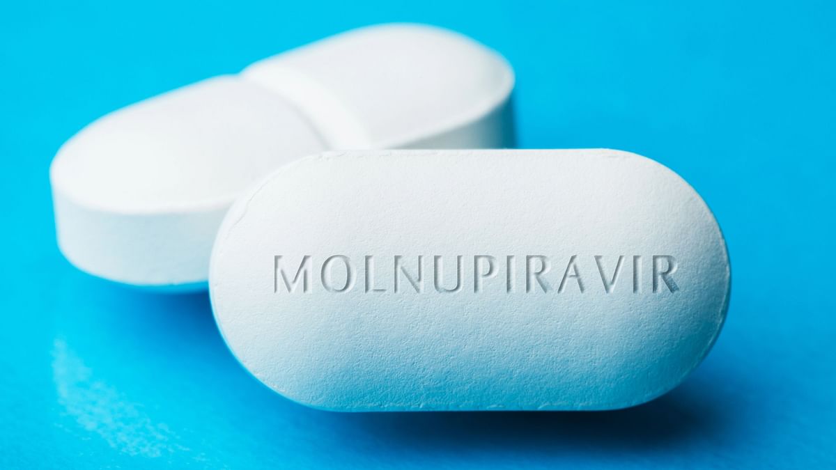 <div class="paragraphs"><p>Molnupiravir Antiviral COVID-19 Pill: Uses, Risks, Side Effects</p></div>