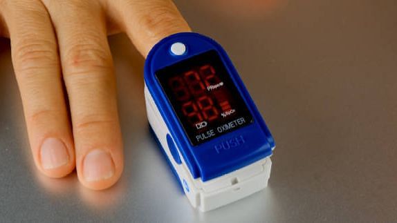 Pulse Oximeter Work Less On Dark Skin: NHS England