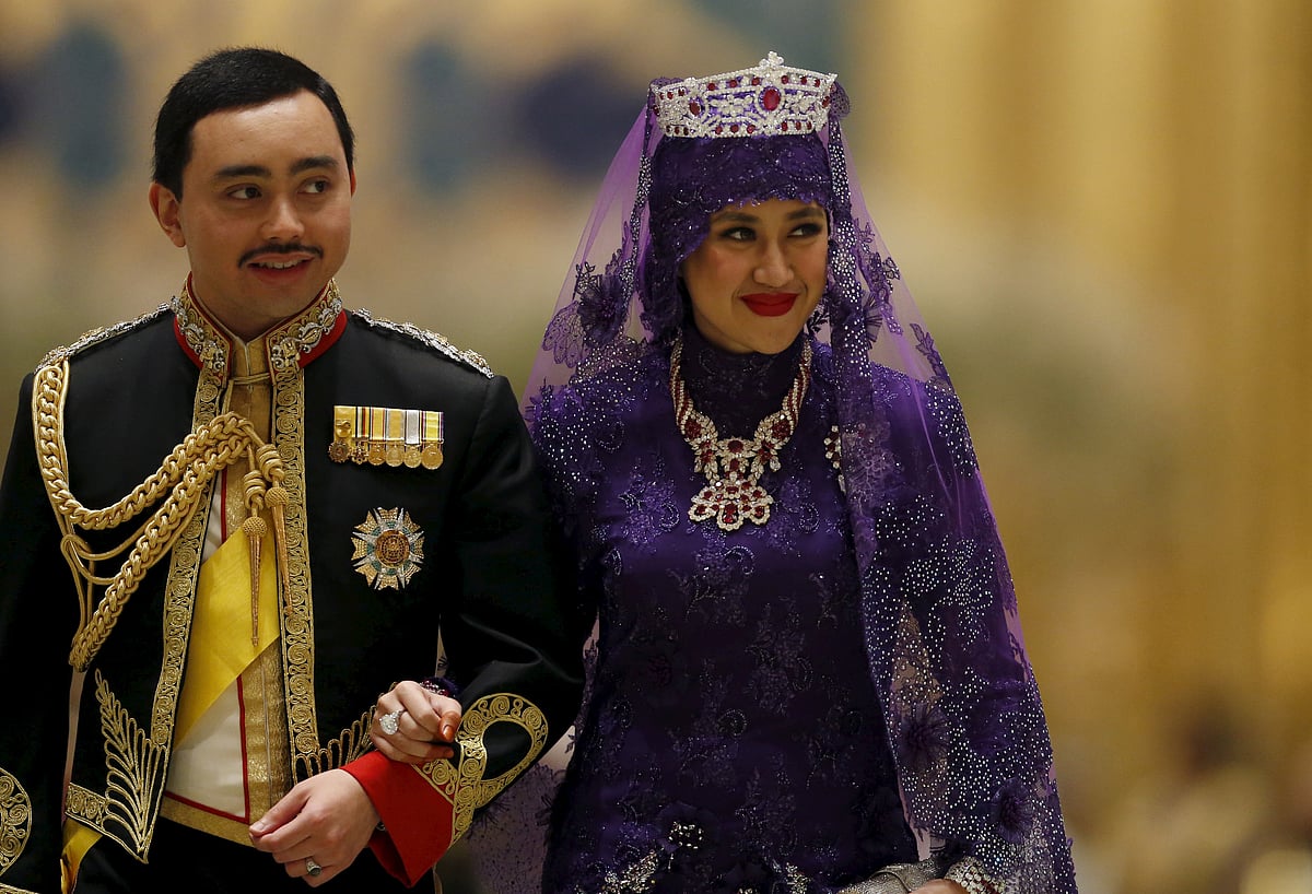 nama penuh sultan brunei - Pippa Piper