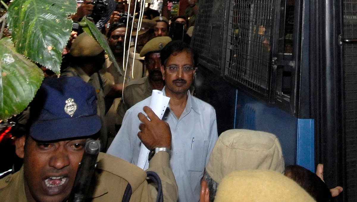Satyam Founder Ramalinga Raju Out on Bail