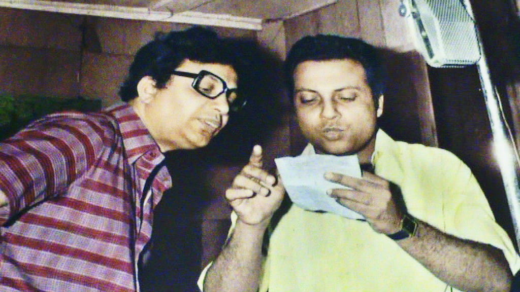 A Love Story of the Bengali WaistSize