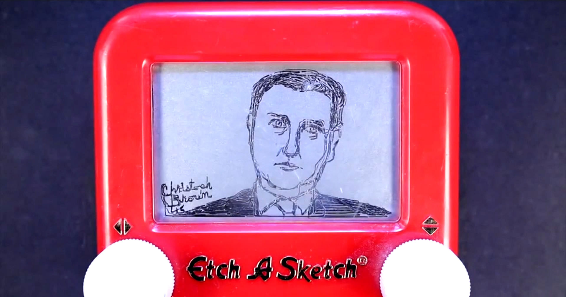 world-s-fastest-etch-man-creates-incredible-celebrity-portraits