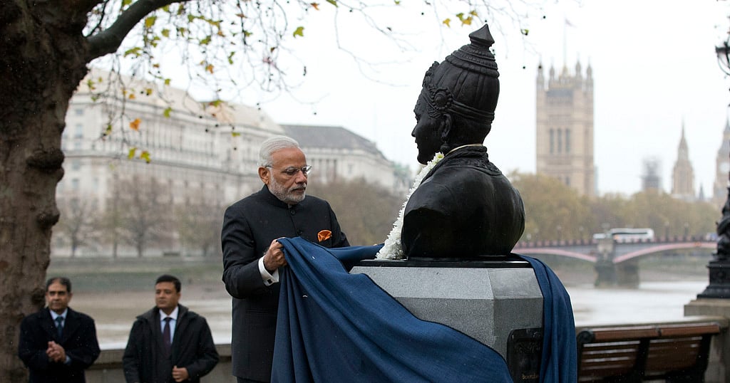 PM Modi Unveils Bust of 12th Century Kannada Poet Basaveshwara