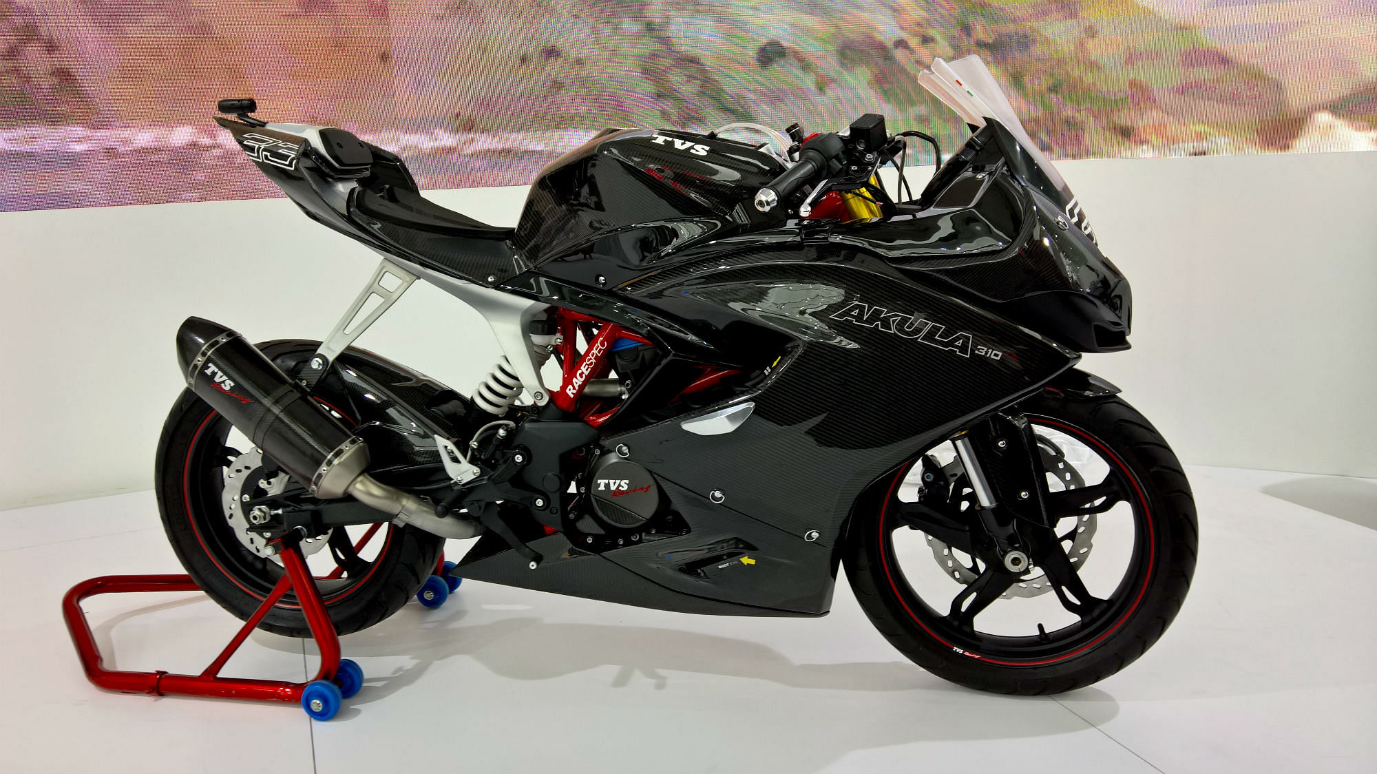 Tvs Readies Its 300cc Racing Bike For India Will It Be Apache