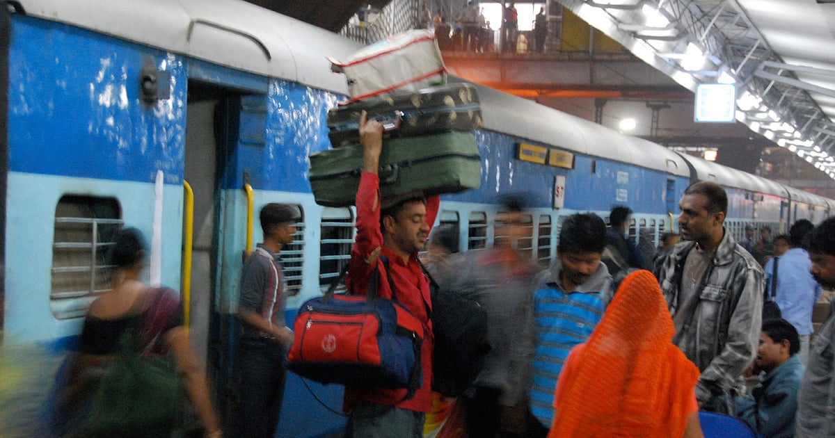 Beware Rail Passengers, Now You’ll Pay Penalty for Excess Baggage