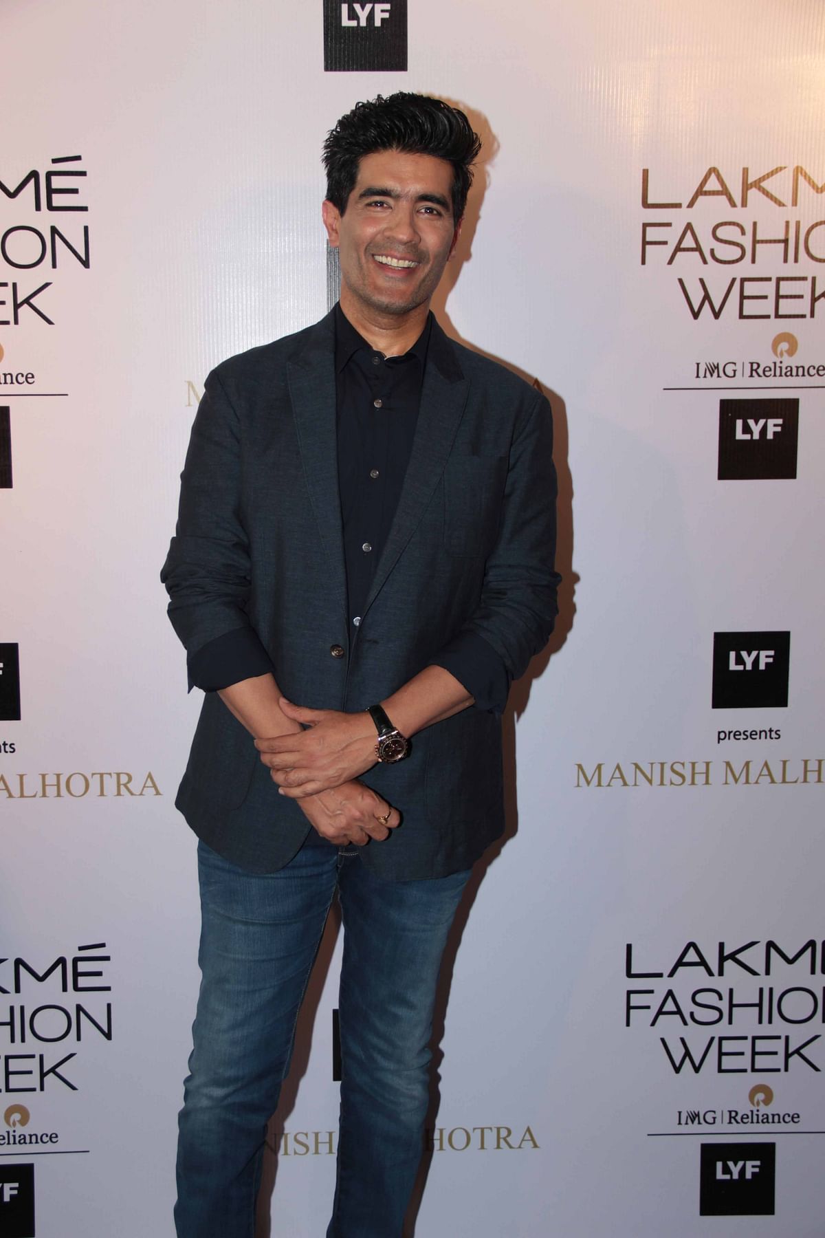 Manish Malhotra’s Lakme Fashion Week Preview is Subtle & Sublime