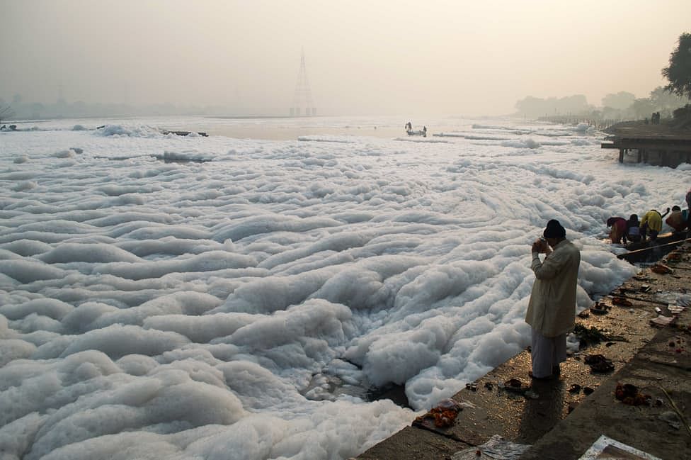 Delhi+water+crisis%3A+Atishi+is+hospitalized+after+her+sugar+level+drops%3B++ends+quickly