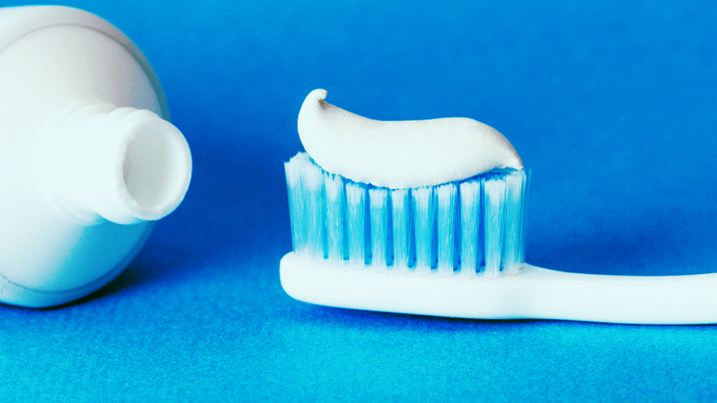 Excess Use of Toothpaste by Kids Leads to Tooth Decay: Study