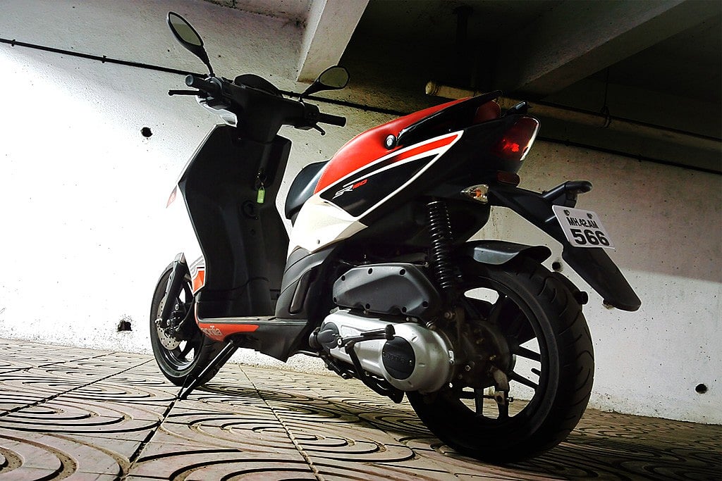 aprilia two wheeler