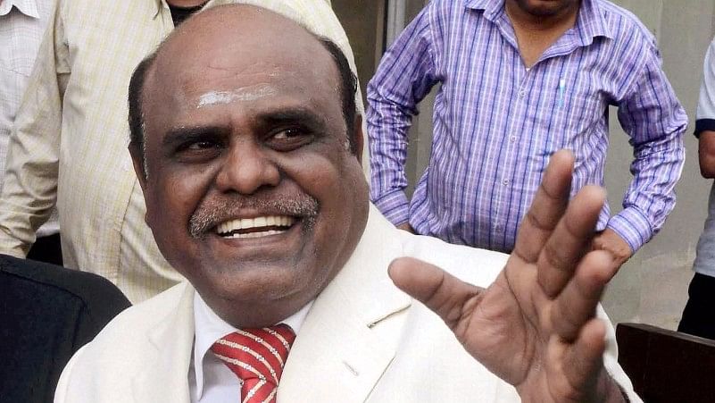 100 Cops Serve Justice CS Karnan With SC Notice In Contempt Case