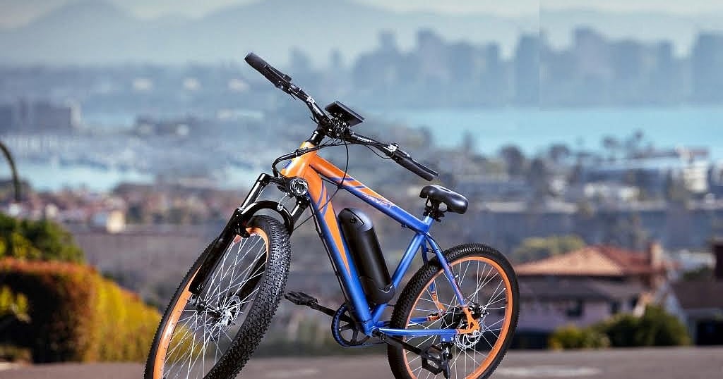 Lightspeed Launches Two Electric Bicycles for City Commuters