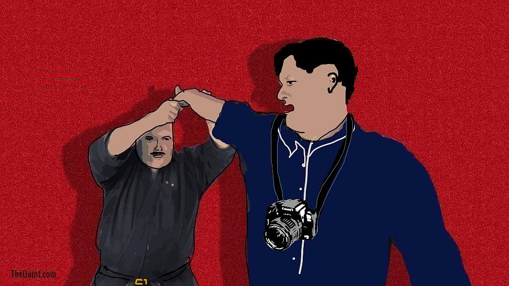 Mumbai Bouncers Beat up Photographers For Clicking Shilpa Shetty