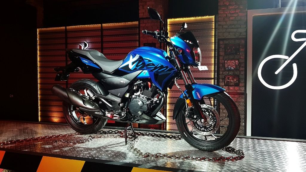 Hero xtreme 200r on road price hot sale