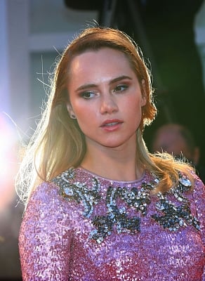 Suki Waterhouse goes nude for sci-fi film