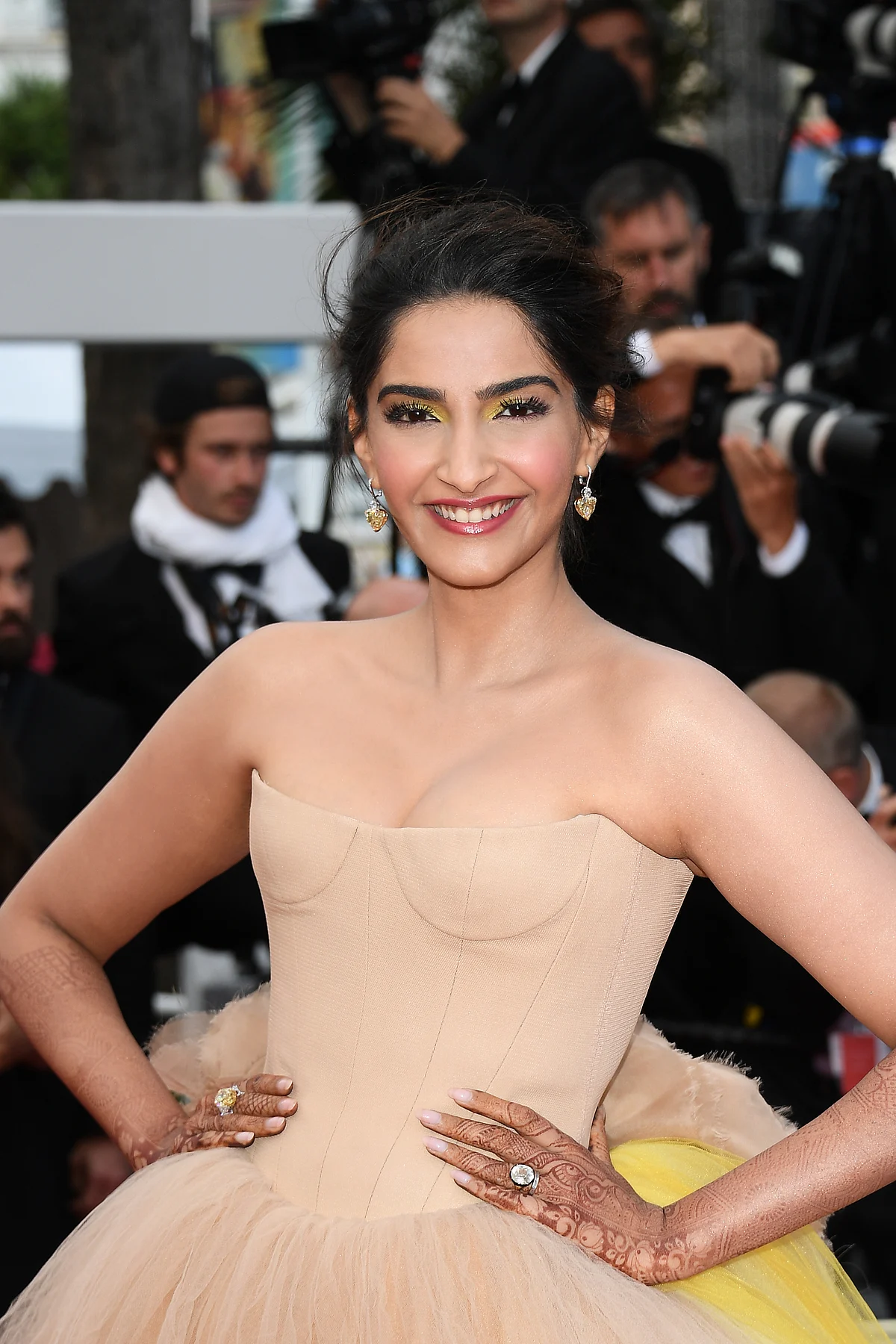 cannes 2018 pics sonam kapoor turns heads on the cannes 2018 pics sonam kapoor turns heads on the