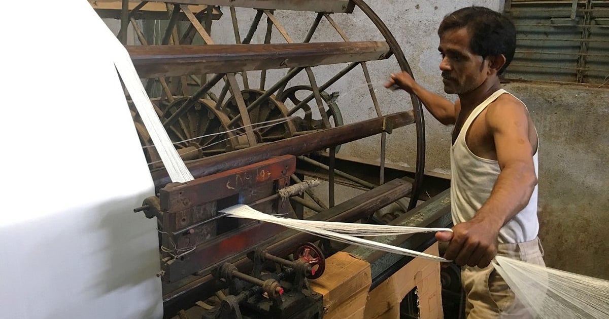 Power Looms Outside Maharashtra’s Containment Zones to Resume Ops