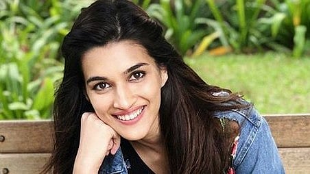 Get Wallpaper Kriti Sanon S Instagram Account Hacked Announced On Twitter For iPhone Free