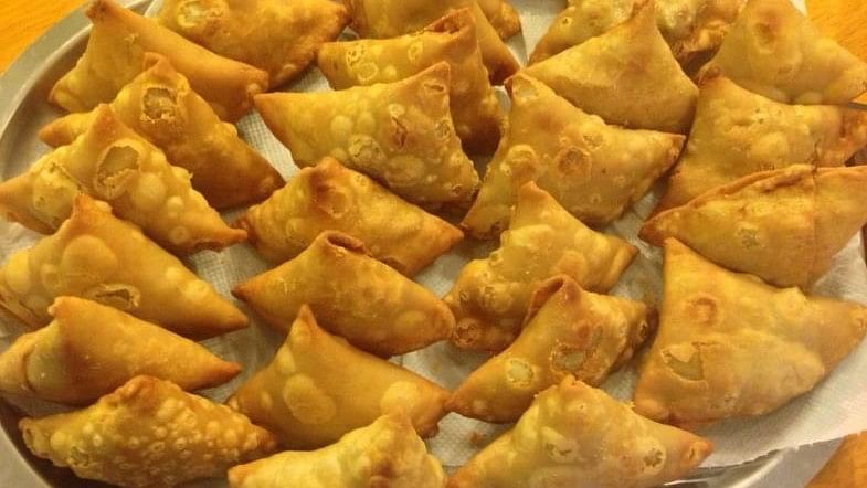 Sweet Samosas? Would You Eat Sweet Samosas Made by the Great British ...