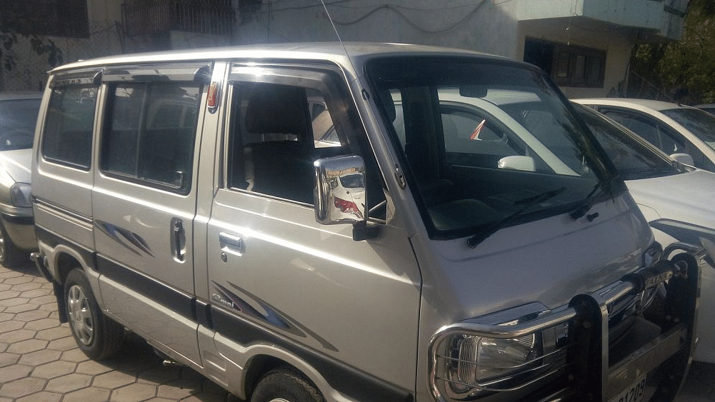 Maruti omni hot sale second hand