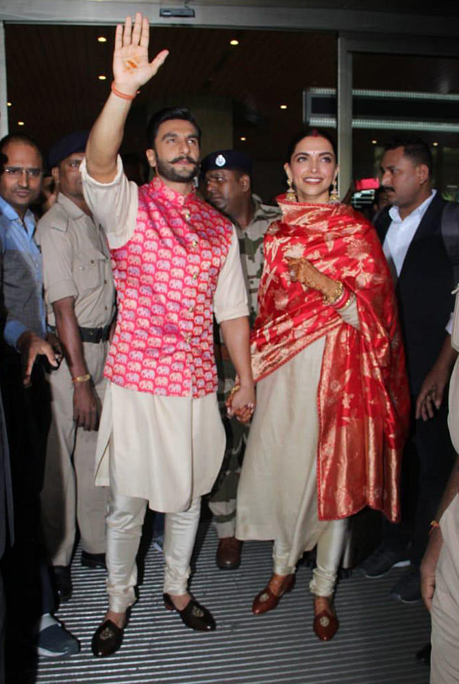 Ranveer Singh Just Wore An Accessory Worth Rs 6 Lakhs At PriyankaNick  Reception