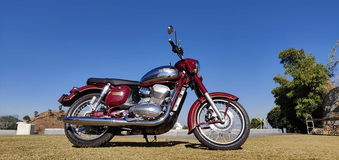 Jawa Classic & Jawa Forty Two Reviews Here’s What The Experts Say
