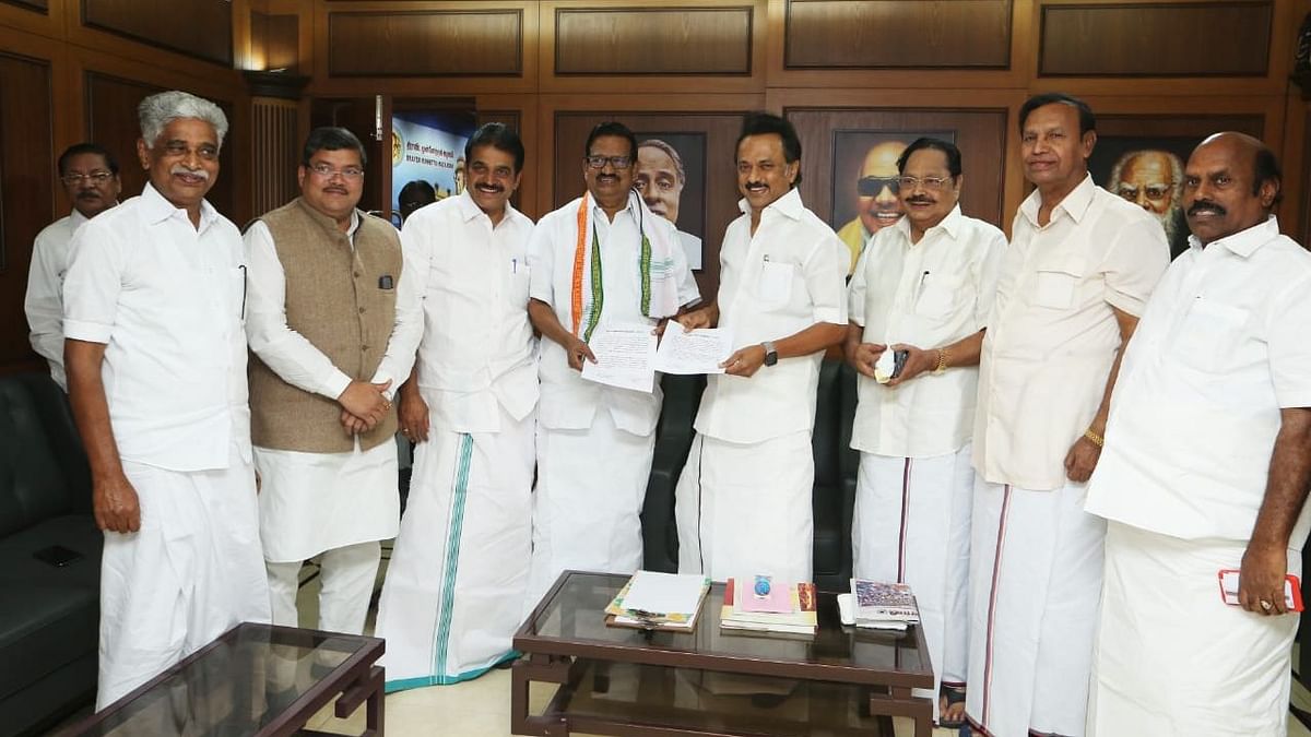 Lok Sabha Elections: Cong Seals Alliance With DMK, to Contest 9 Seats in  Tamil Nadu