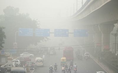 Foggy Morning In Delhi, Rain Likely