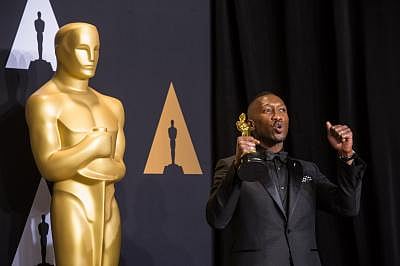 Mahershala Ali wins Oscar for 'Green Book'