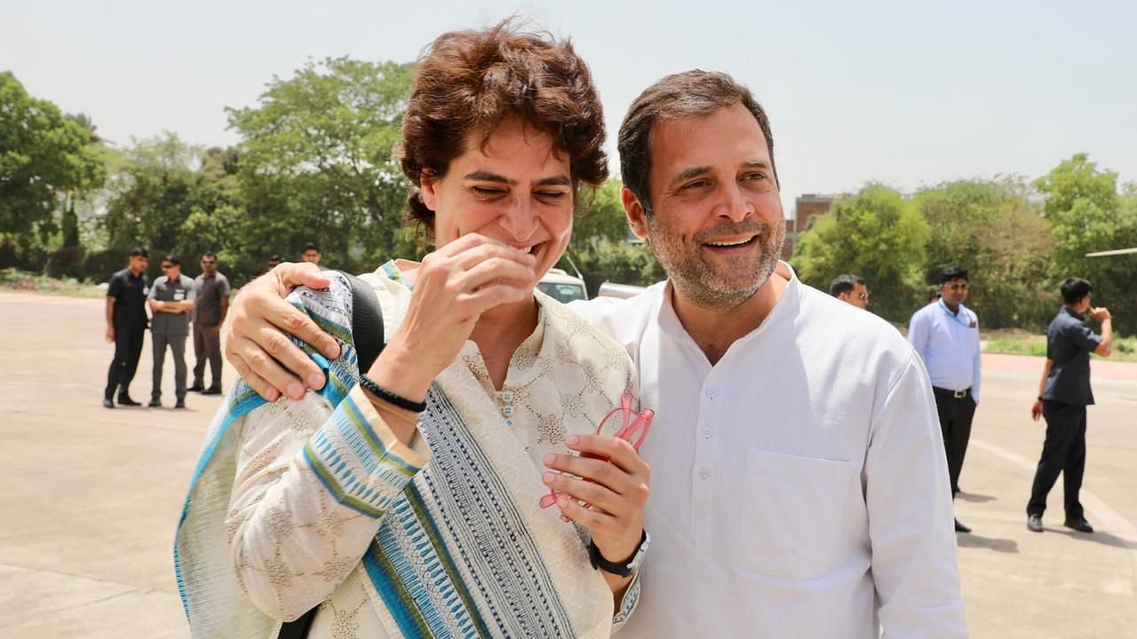 Video Of Rahul Gandhi Teasing Sister Priyanka Gandhi Vadra Is Going Viral!