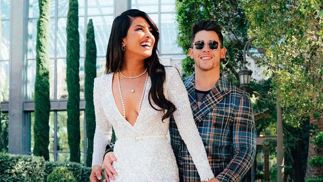 Priyanka Chopra and Nick Jonas Stealing a Kiss at Billboard Music