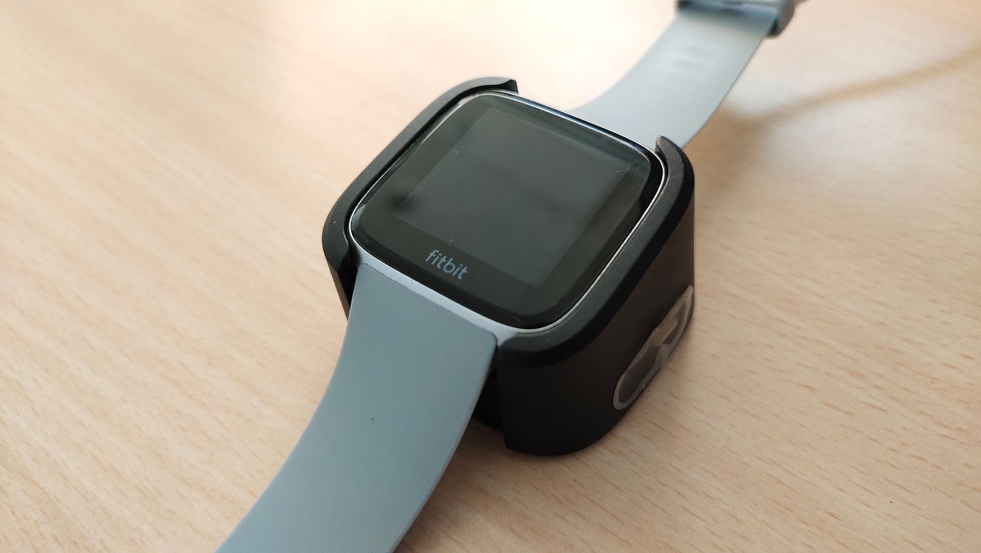 Fitbit Versa Vs Fossil Sport Smartwatches Which is the Better