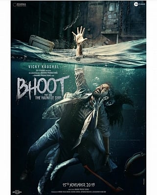 Vicky Kaushal tries to spook audience with 'Bhoot' poster