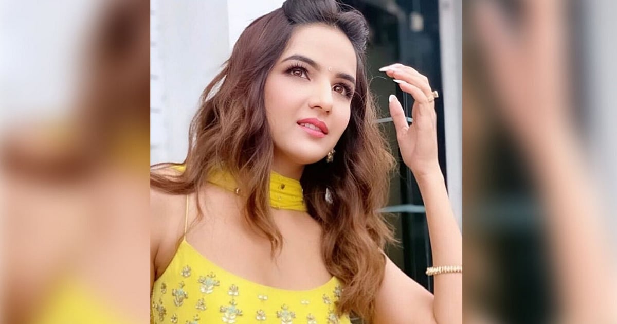 Ekta Kapoor reveals Jasmine Bhasin as the new ‘Naagin’