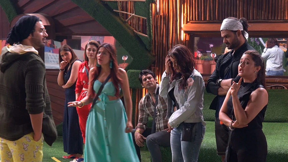 Bigg boss 13 first day full episode 2025