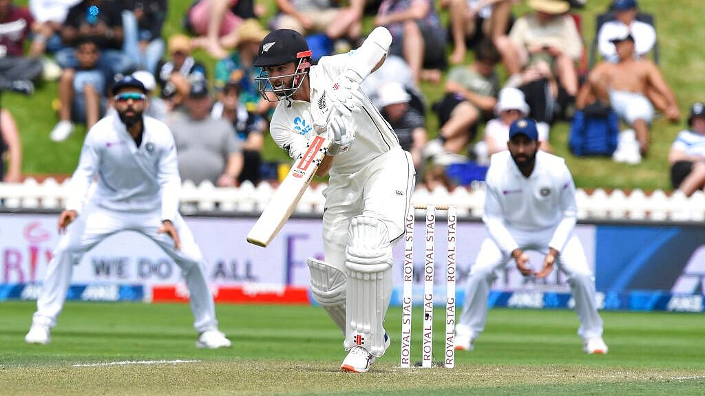 India Vs New Zealand IND Vs NZ 1st Test Day 2 Score Updates Southee 