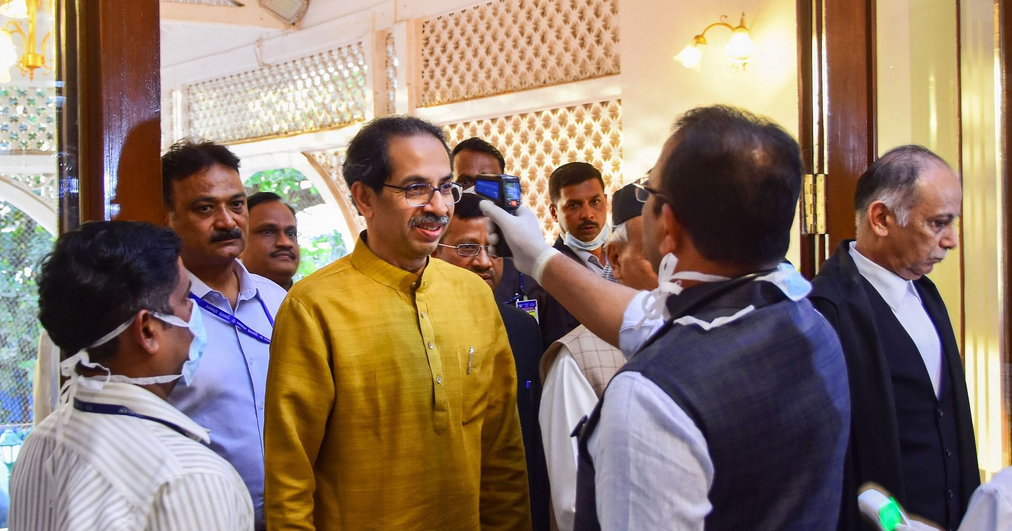 Covid 19 No Army In Mumbai Says Uddhav Thackeray Hints At Lockdown