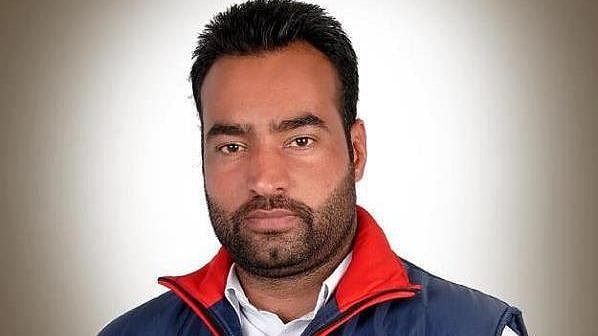 Wanted for Republic Day violence, Lakha Sidhana was spotted attending a farmer rally in Bathinda, Punjab. Red Fort violence. 