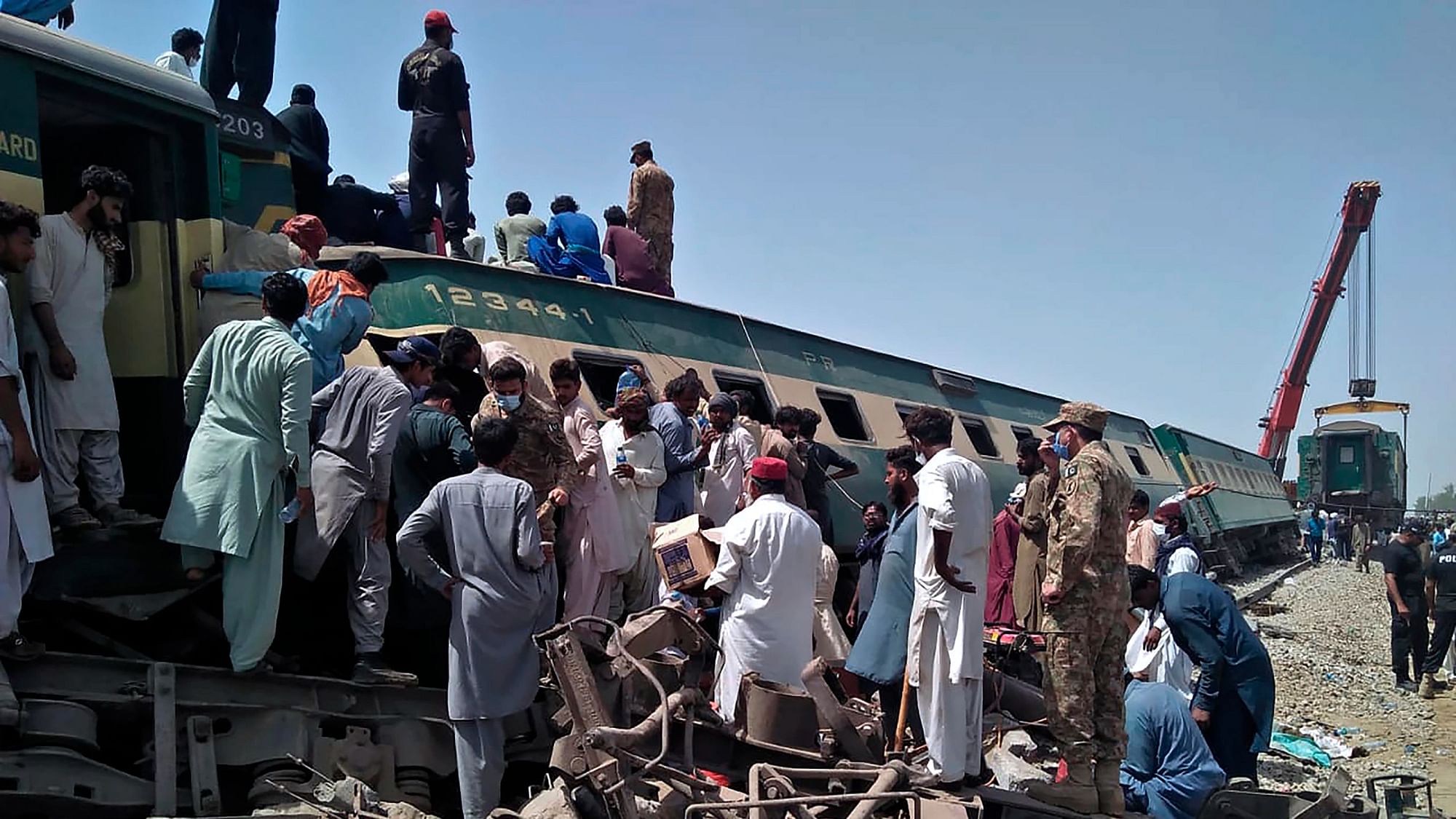 At Least 40 Dead, 100 Injured After Two Trains Collide In Sindh