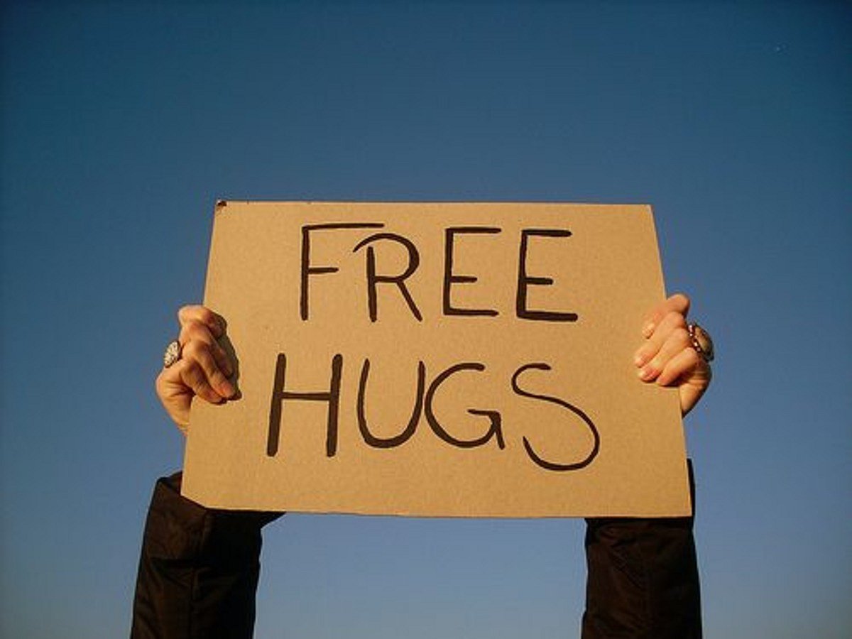 International Free Hug Day 2021 Wishes, messages Images, and Quotes to