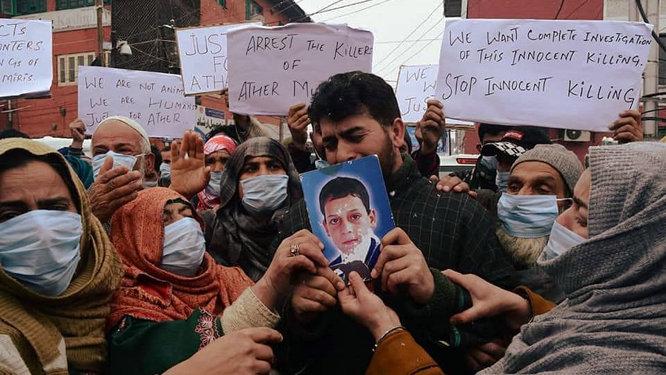 After Srinagar Encounter, More J&K Families Demand Bodies of Their Kin