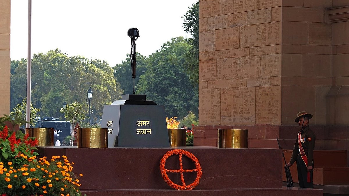 50-Year-Old Amar Jawan Jyoti Extinguished, Merged With War Memorial Flame
