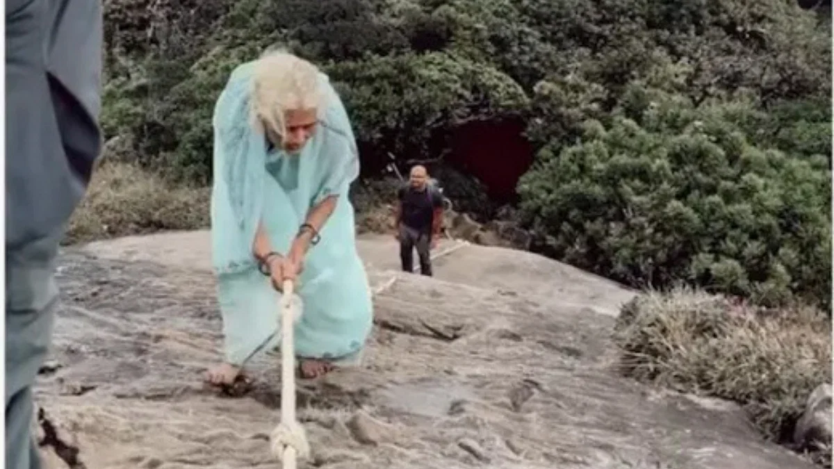 Nagaratnamma, a 62-year-old Woman Climbs Agasthyarkoodam Breaking  Stereotypes