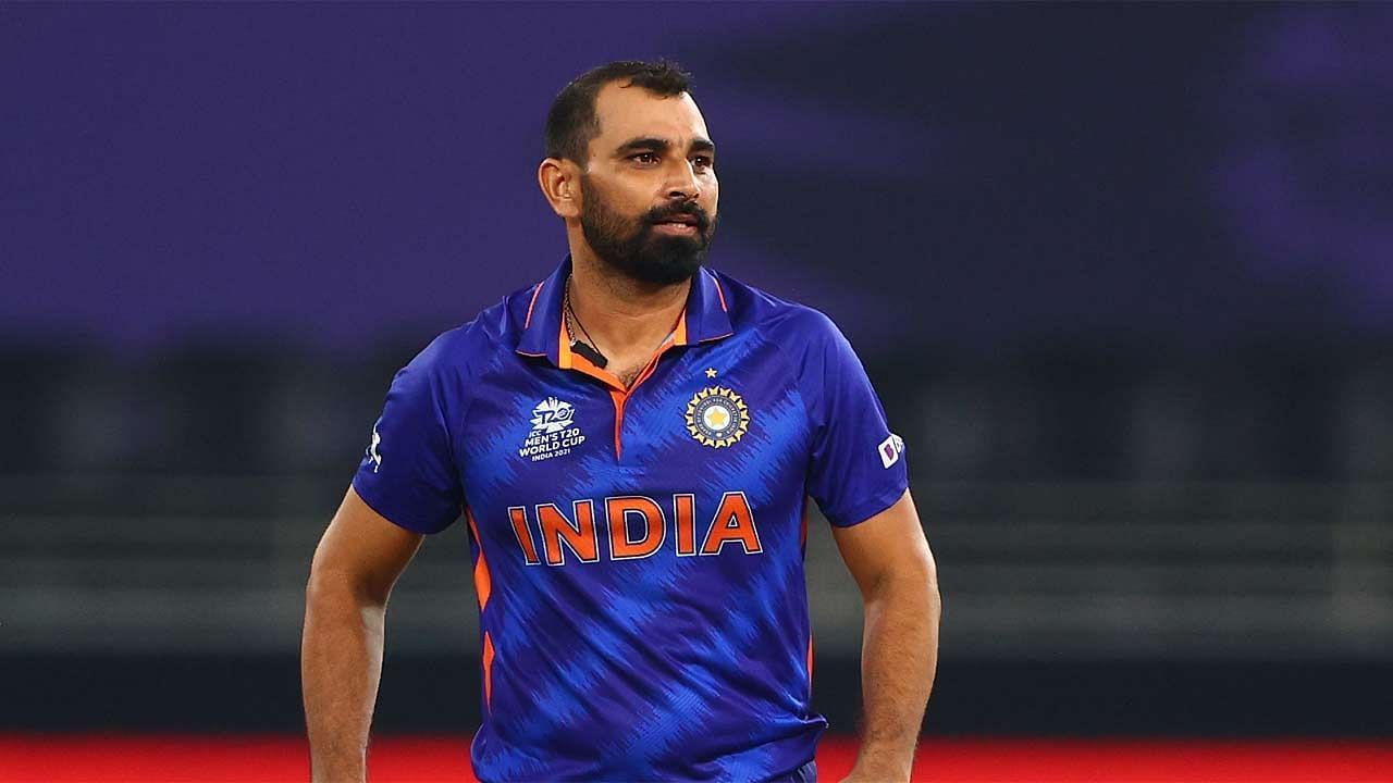 T20 WC: Dravid Hints Shami Could be Bumrah's Replacement, Subject to ...